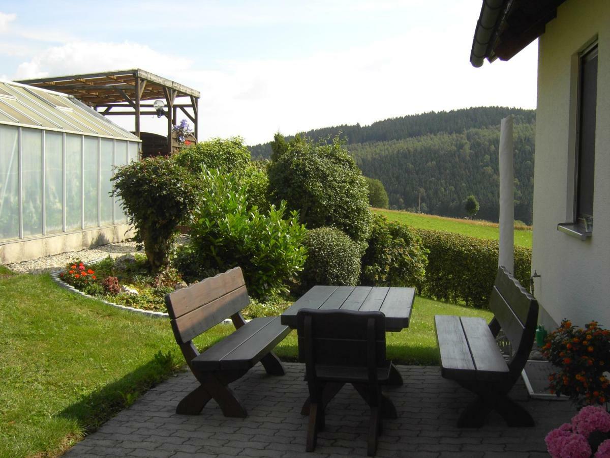 Ferienwohnung "Am Muschwitztal" Bad Steben / Carlsgrun エクステリア 写真